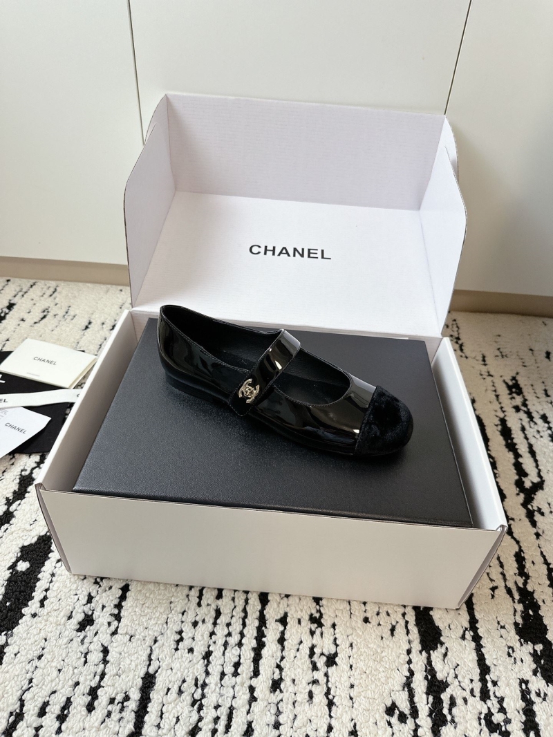 Ch**el flat shoes